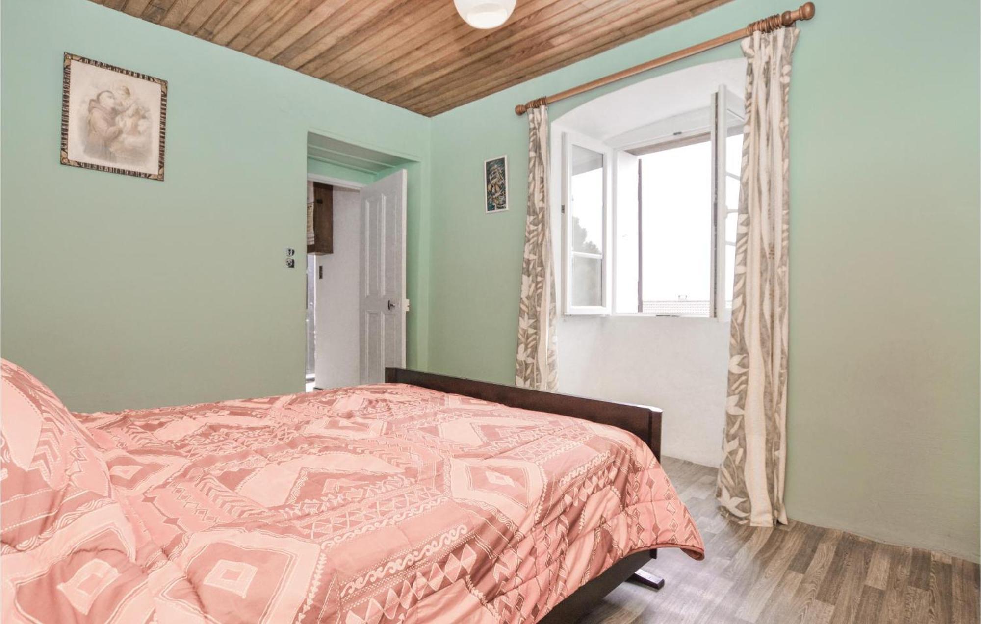 Lovely Apartment In Pietranera With Wifi Eksteriør bilde