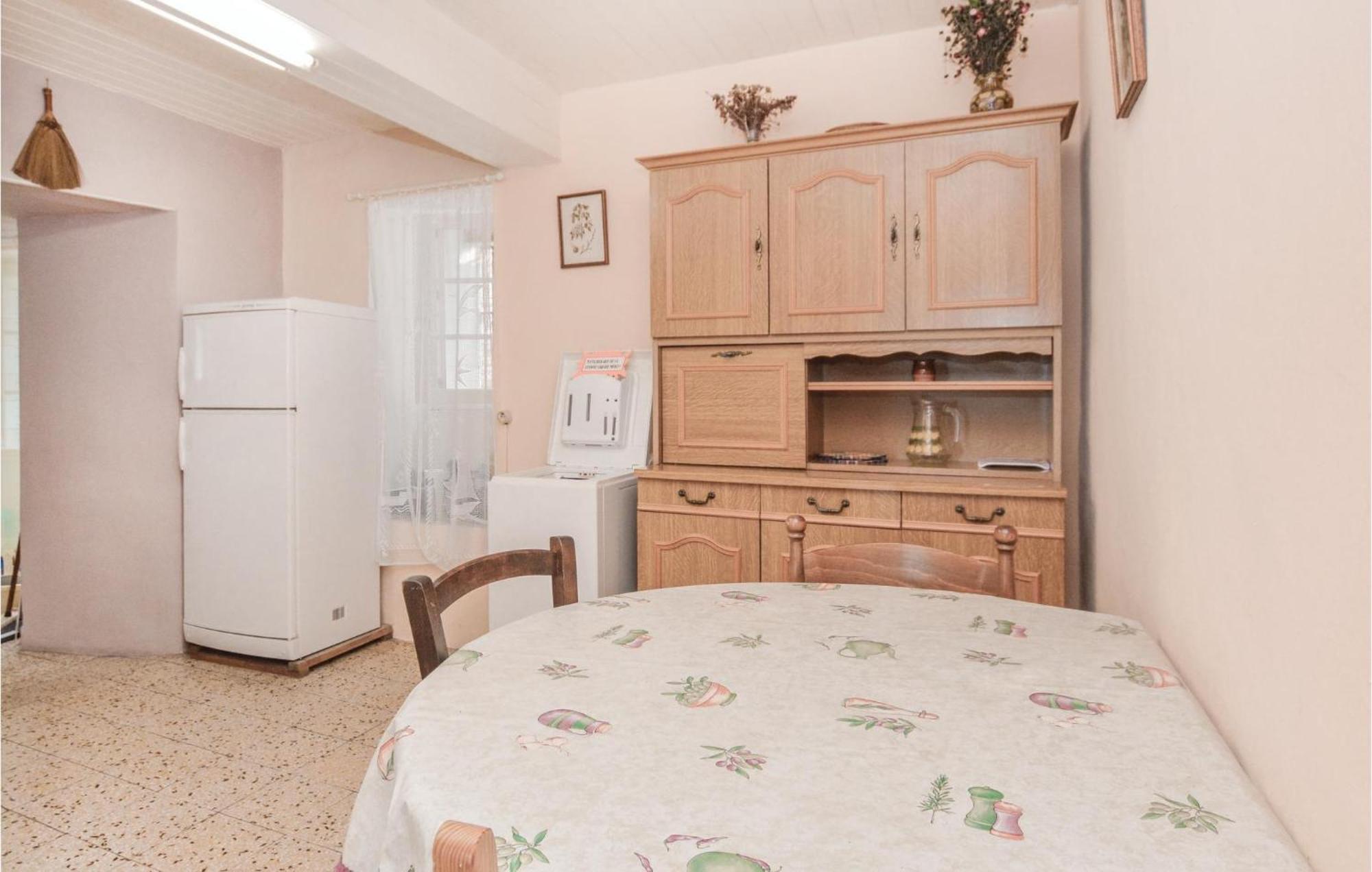 Lovely Apartment In Pietranera With Wifi Eksteriør bilde