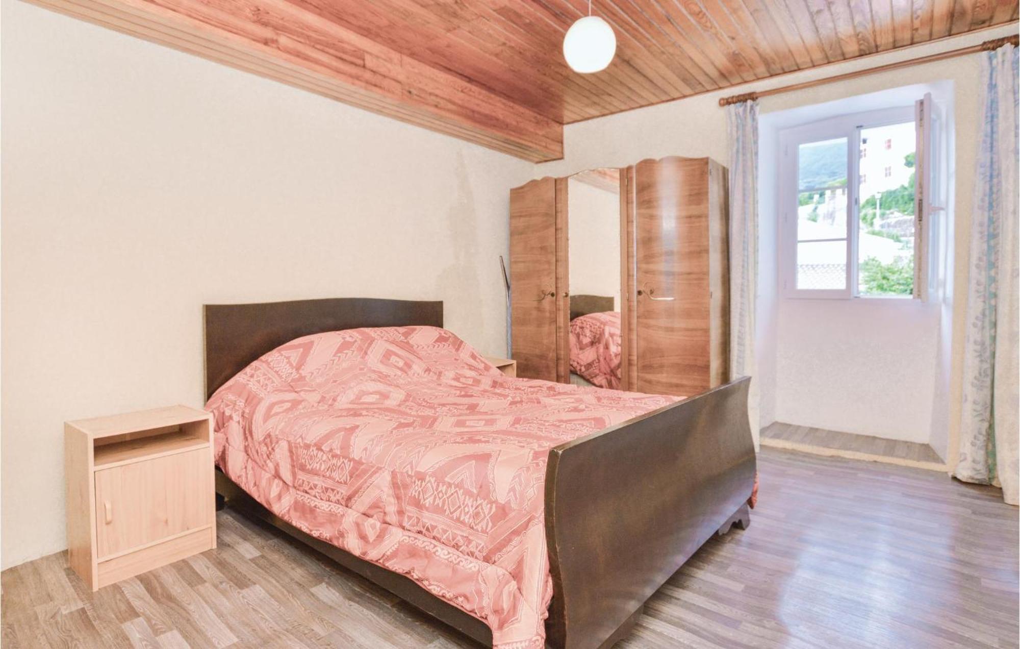 Lovely Apartment In Pietranera With Wifi Eksteriør bilde